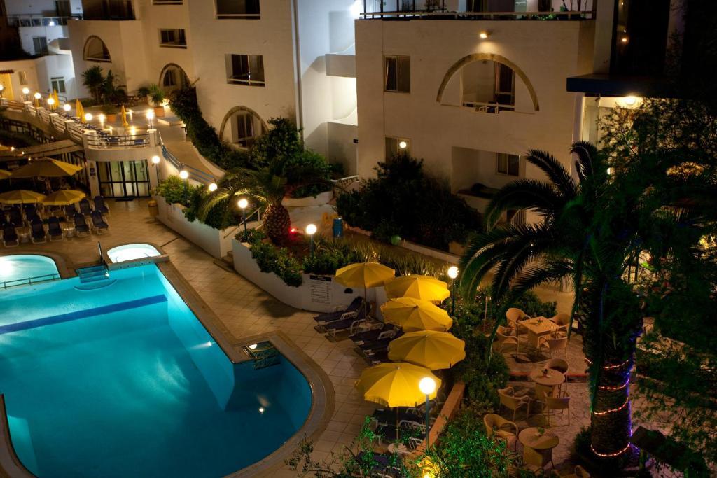 Club Salina Wharf Qawra Exterior foto